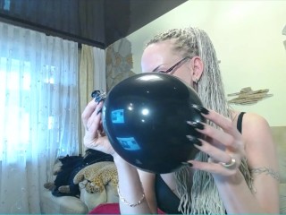 Loners Welcome! Blonde And Black Balloon